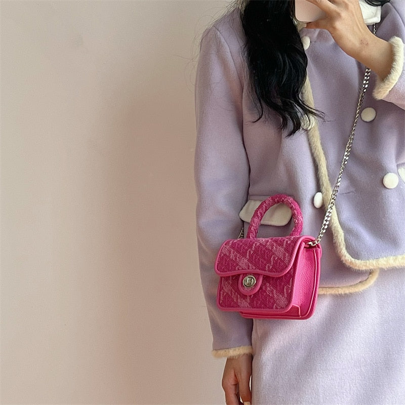 Rose Pink Women Lock Shoulder Bags
