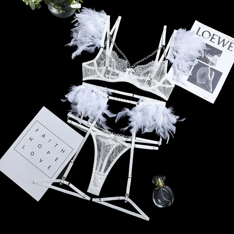 Rachymack WHITE / S Lace Feather Exotic Set: Sexy Lingerie Trio